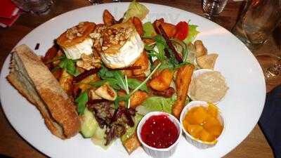 Attentat Griechischer Salat