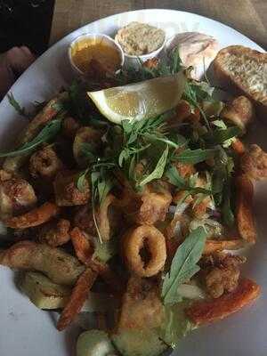 Attentat Griechischer Salat