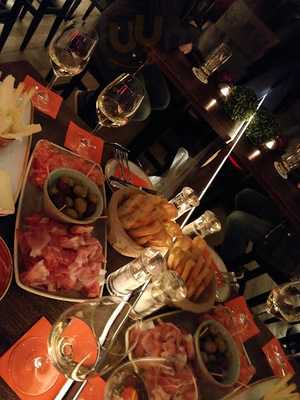 Le Plöpp - Bar & Bistro