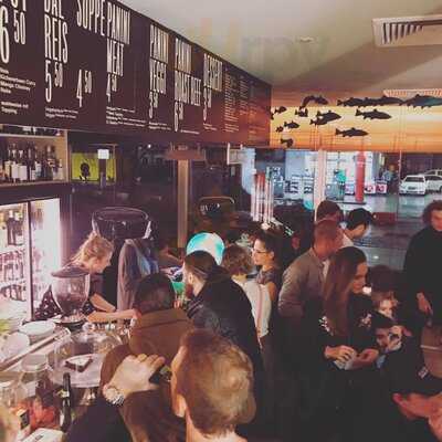 Bikini Mitte Deli & Bar