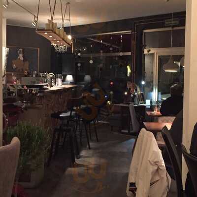 Schneeweinchen Und Rosenbrot