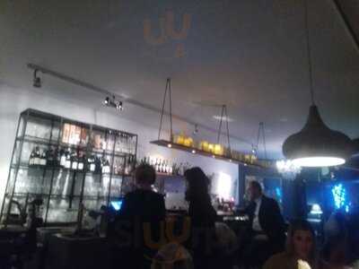 Schneeweinchen Und Rosenbrot