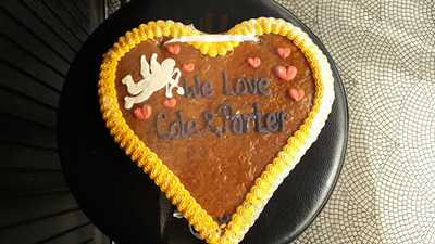 Vee's Cafe & Tagesbar