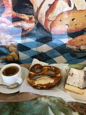 Karnoll's Back Und Kaffee Standl