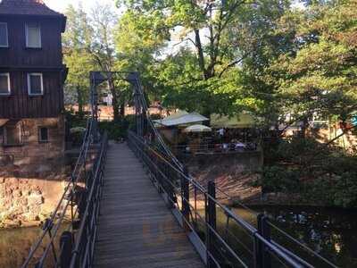 Elkes Bierstadl Im Kettensteg