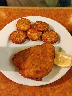 Bayrisches Schnitzel- & Hendlhaus