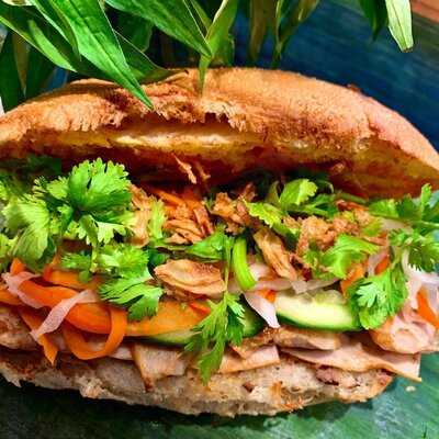 Le Bánh Mì