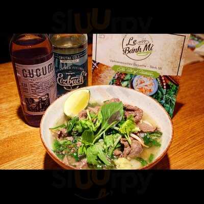 Le Bánh Mì