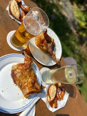 Wirtshaus Zum Holzlwirt Biergarten