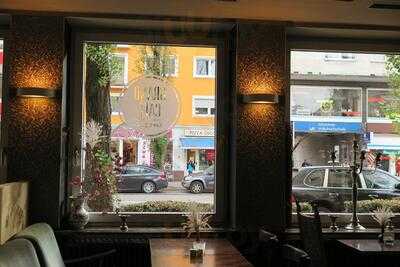 Grand Cafe Bar & Grill