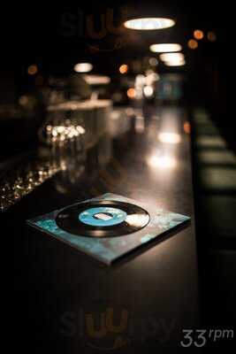 Jams Restaurant Und Bar