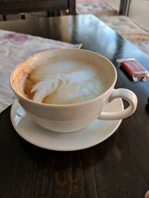 Café Schweizer Hüsli