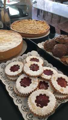 Café Schweizer Hüsli