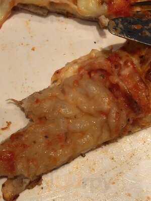 La Pizza Enricorossini E.k.