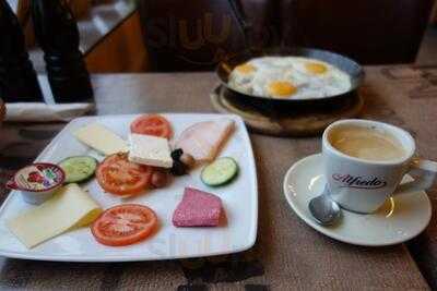 Revolution Café - Rc64