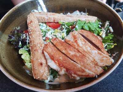 Hans Im GlÜck Burgergrill & Bar