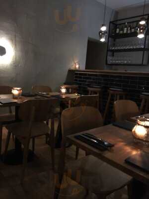 Amistad - Tapas Y Vino