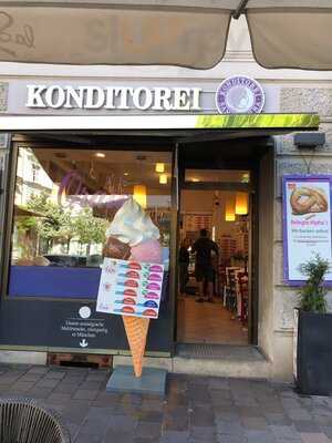 Oraia Cafe Konditorei Eis