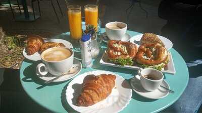 Amandines Et Chocolats