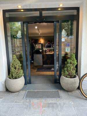 Amandines Et Chocolats