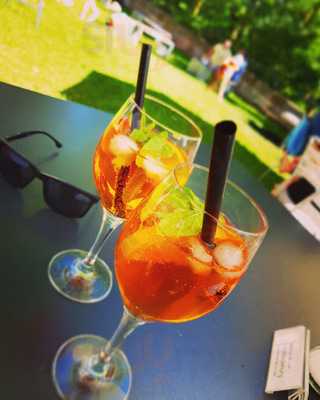 Riz Restauration Im Zumikon