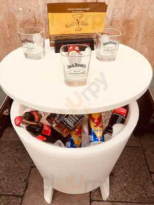 Koli's Bar