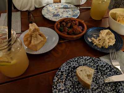 Eatapas Bar & Restaurant