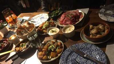 Eatapas Bar & Restaurant