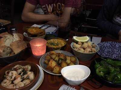 Eatapas Bar & Restaurant