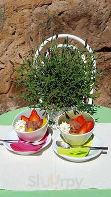 Granny's Kitchen Herzo