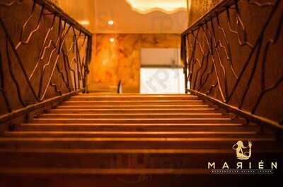 Marien Burgerhouse & Shisha Lounge