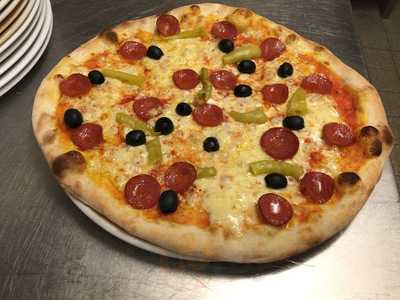 Pizza Adria