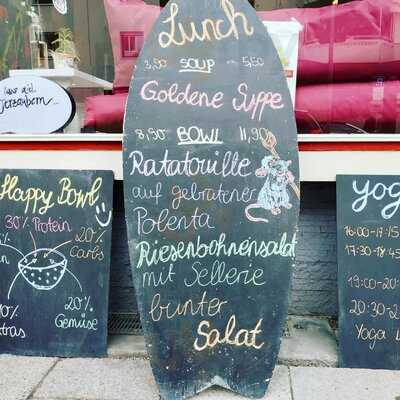 Wanderlust Cafe & Yoga