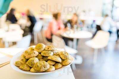 Über Den Tellerrand