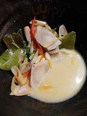 Plathong Street Food