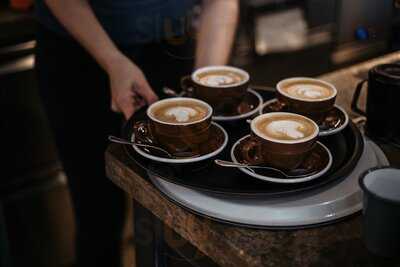 Bar Alpina Im Schuster