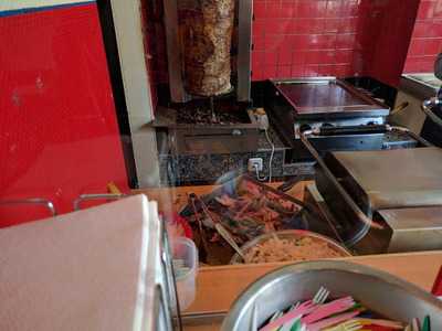 Jahrhundertsosse Essen Bosnawurst Grillfleischsandwich