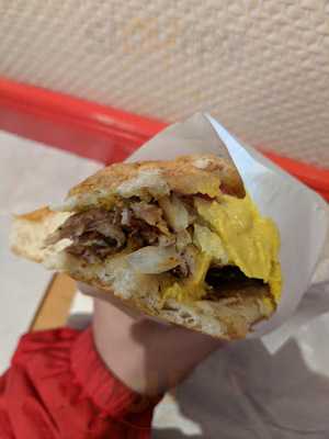 Jahrhundertsosse Essen Bosnawurst Grillfleischsandwich