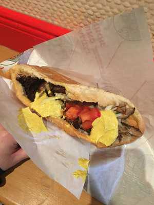 Jahrhundertsosse Essen Bosnawurst Grillfleischsandwich