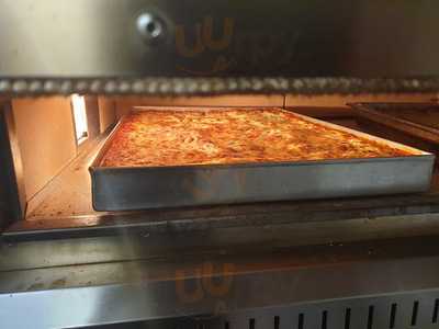 Pizza Al Forno