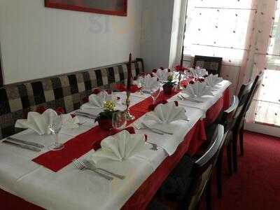 Bistro La Piazza Ristorante Tas