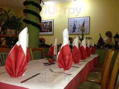 Bistro La Piazza Ristorante Tas