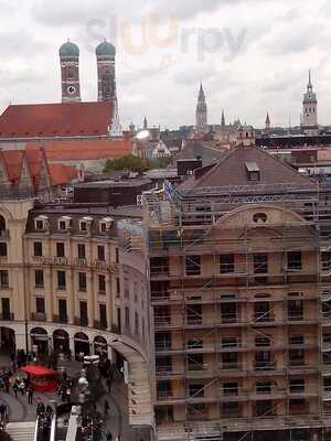 Dinea Restaurant & Café