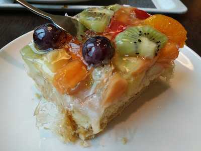 Dinea Restaurant & Café