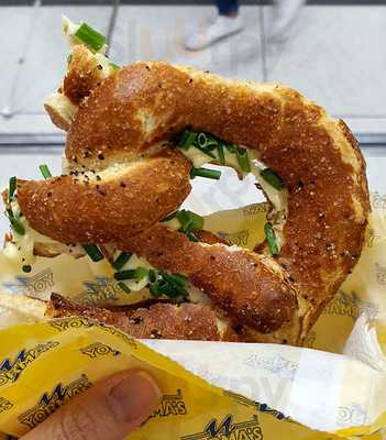 Asiatisches-schnellrestaurant Im Bahnhof Mu