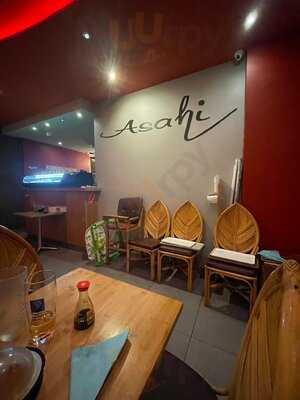 Restaurant Asahi Running Sushi