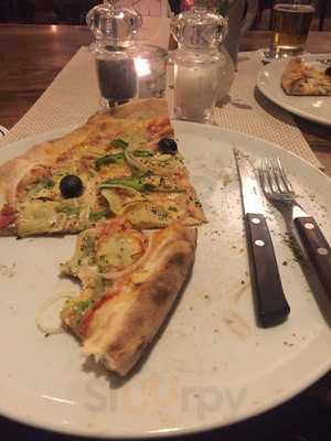 Pizzeria Benevita Restaurant