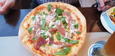 Pizzeria Benevita Restaurant