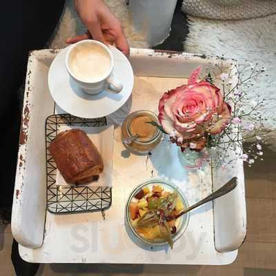 Little Rabbit's Room