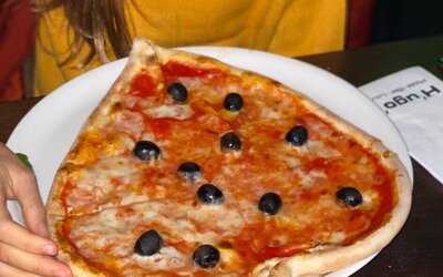 H'ugo's Pizza-bar-lounge